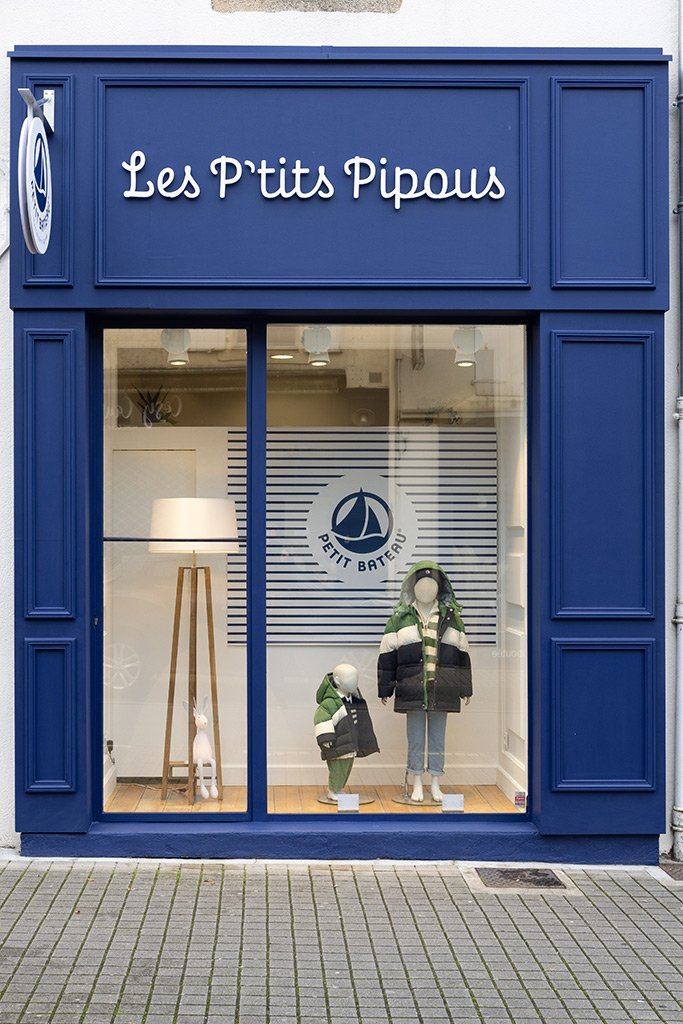 Réalisation de la nouvelle façade pour le magasin Les P'tits Pipous