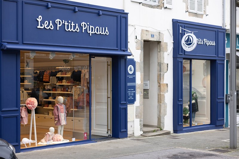 Réalisation de la nouvelle façade pour le magasin Les P'tits Pipous