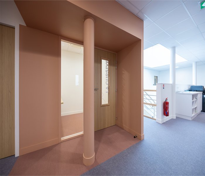 Travaux d’aménagement intérieur pour les locaux de HAD